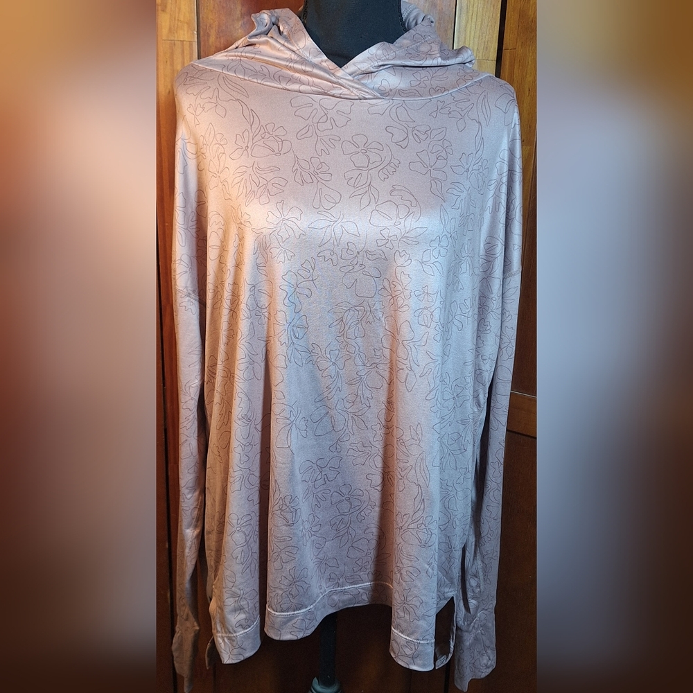 ASCEND Hooded Top